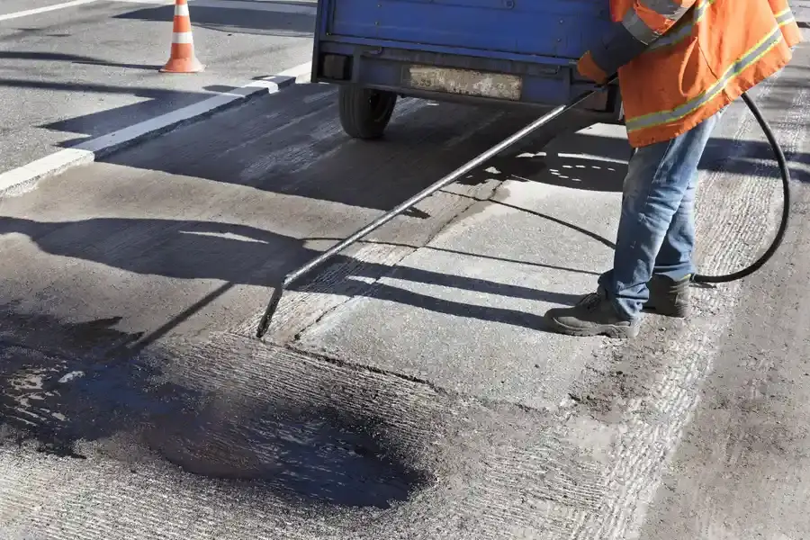 Expert Asphalt Sealcoating East Dundee, IL