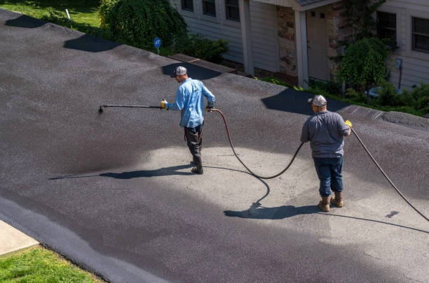 How Paving Contractors Prevent Driveway Surface Damage in East Dundee, IL